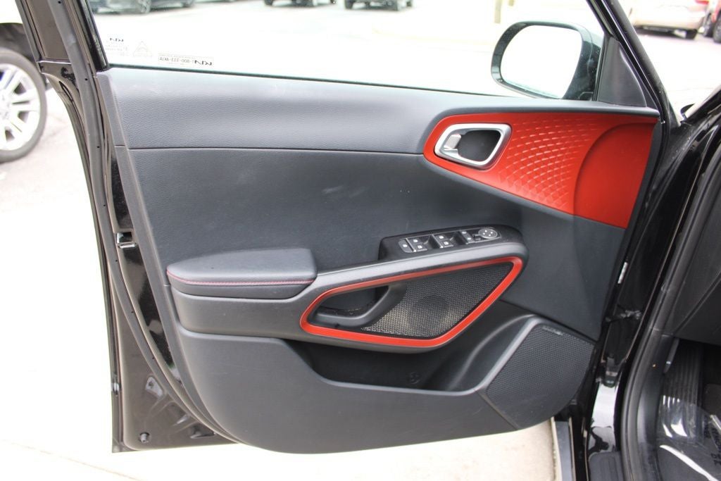 2023 Kia Soul GT-Line