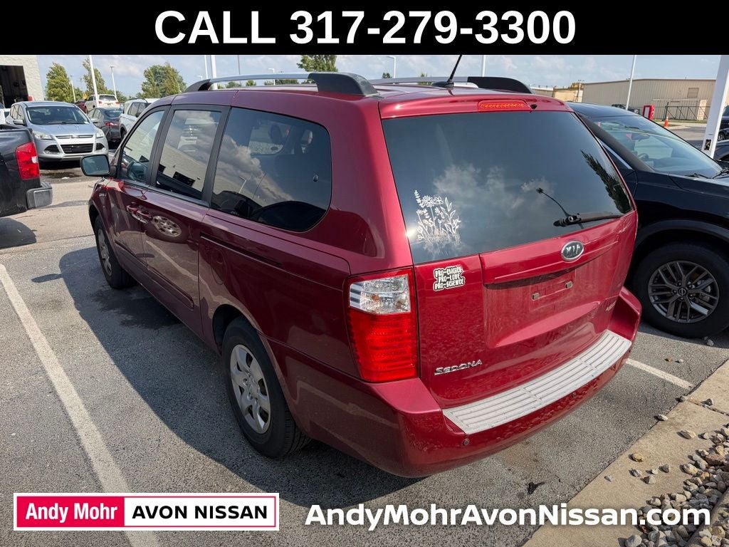 2010 Kia Sedona LX