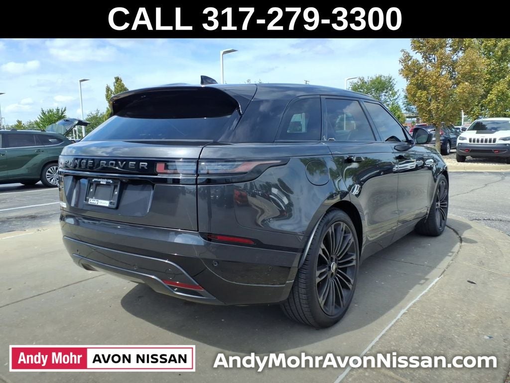 2026 Land Rover Range Rover Velar Dynamic SE