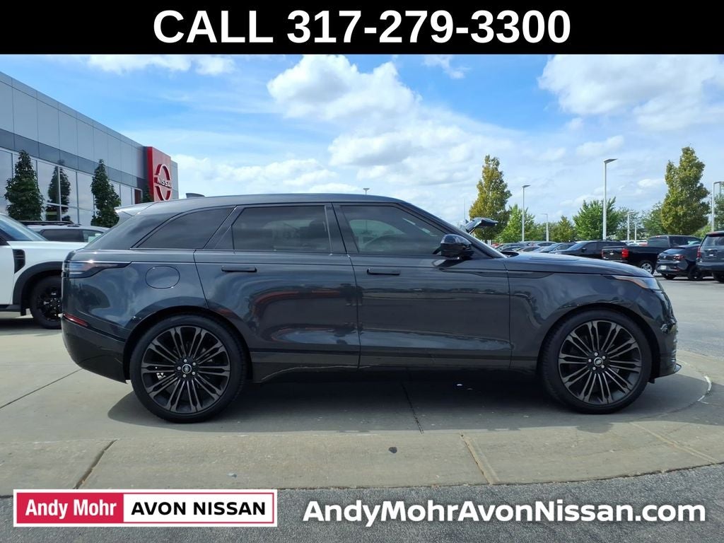 2026 Land Rover Range Rover Velar Dynamic SE