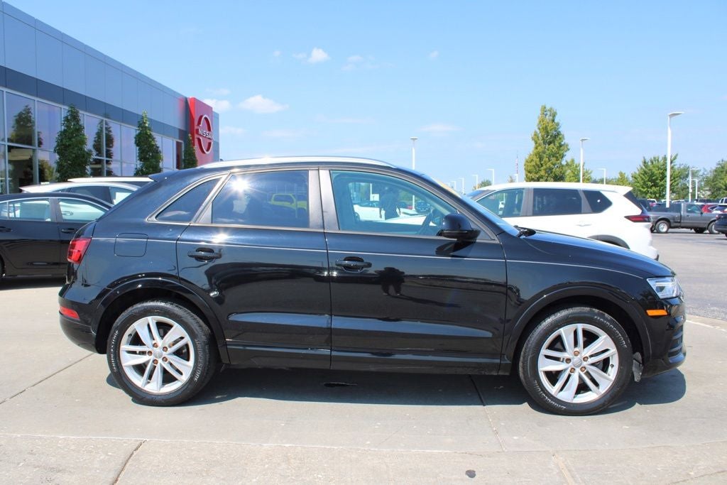 2017 Audi Q3 2.0T Premium