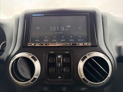 2018 Jeep Wrangler JK Unlimited Sahara