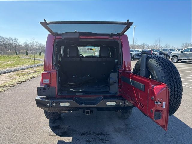 2012 Jeep Wrangler Unlimited Sahara