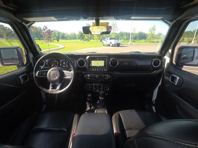 2022 Jeep Wrangler Unlimited Sahara Altitude