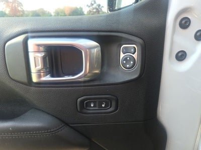 2022 Jeep Wrangler Unlimited Sahara Altitude