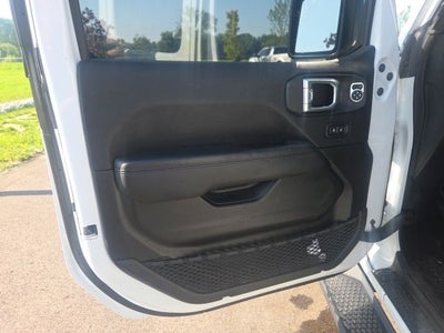 2022 Jeep Wrangler Unlimited Sahara Altitude