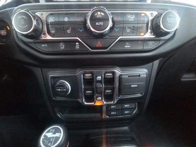 2022 Jeep Wrangler Unlimited Sahara Altitude