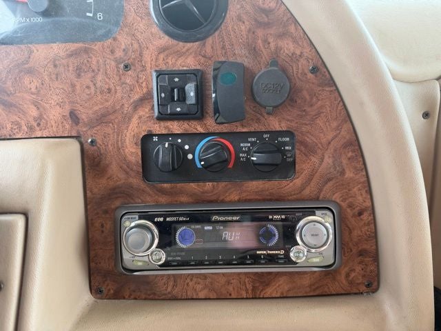 2004 Damon Intruder 373F