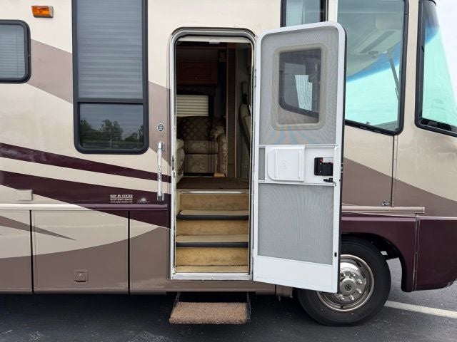 2004 Damon Intruder 373F