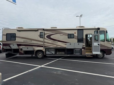 2004 Damon Intruder 373F