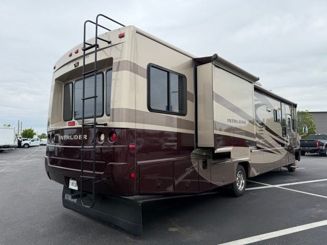 2004 Damon Intruder 373F