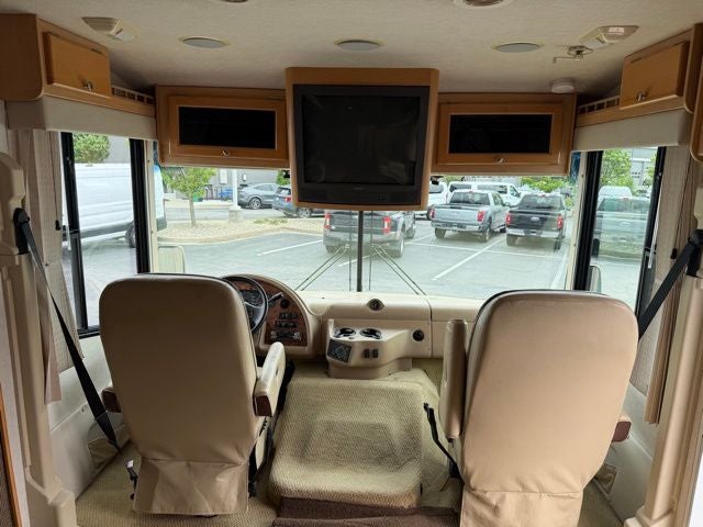 2004 Damon Intruder 373F