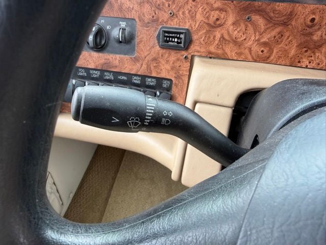 2004 Damon Intruder 373F