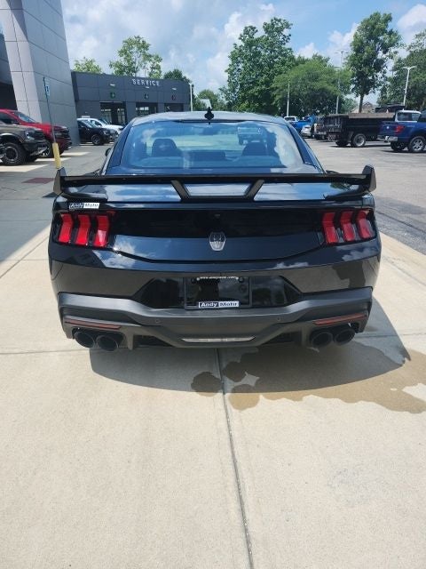 2026 Ford Mustang Dark Horse