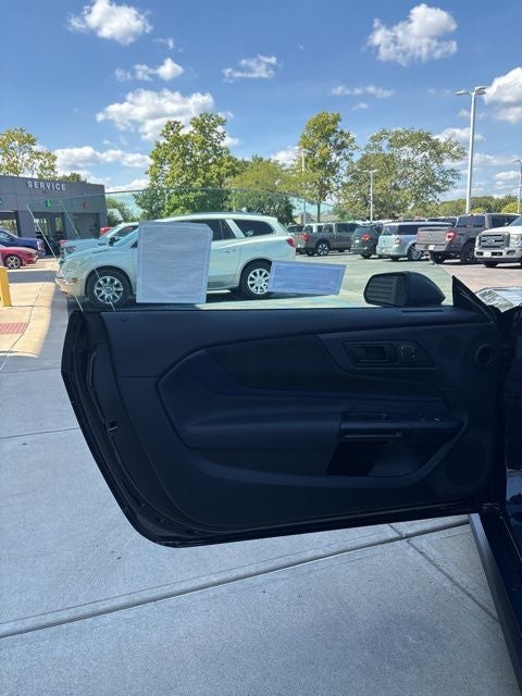 2025 Ford Mustang Dark Horse
