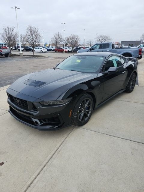 2026 Ford Mustang Dark Horse