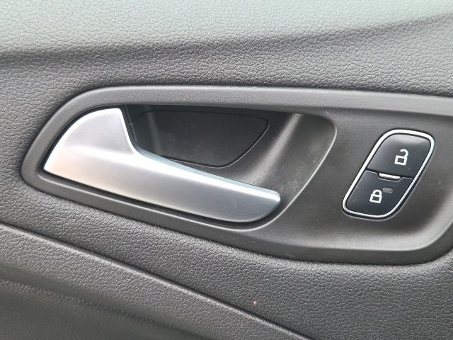 2017 Ford C-Max Hybrid SE