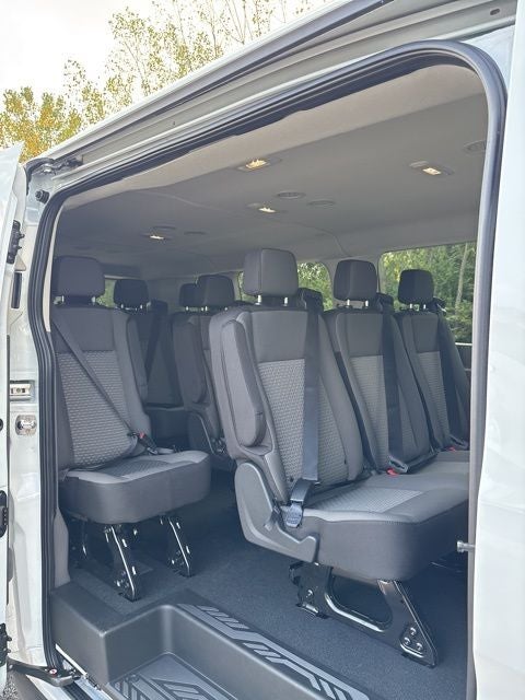 2025 Ford Transit-350 XL
