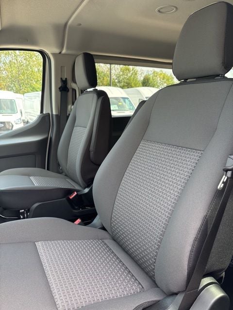 2025 Ford Transit-350 XL