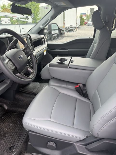 2026 Ford F-450 DRW