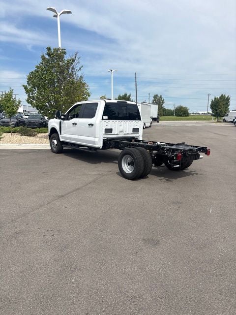 2027 Ford F-350 XL DRW
