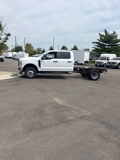 2027 Ford F-350 XL DRW