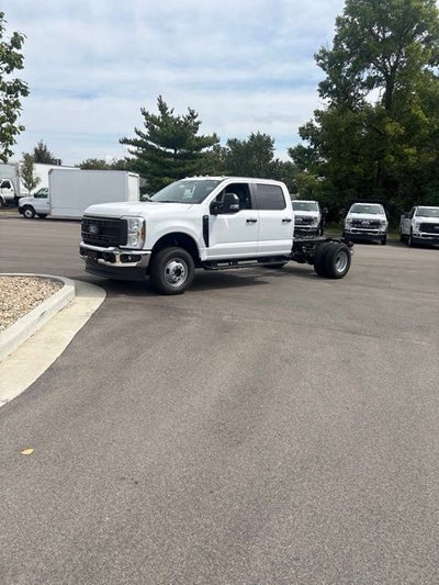2027 Ford F-350 XL DRW