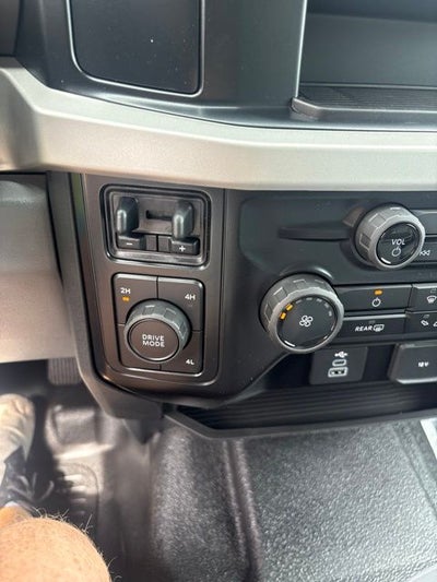 2027 Ford F-350 XL DRW