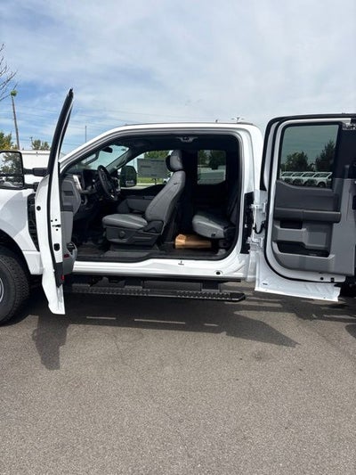 2027 Ford F-350 XL