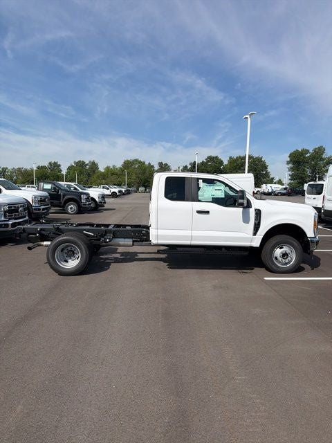 2026 Ford F-350 XL DRW