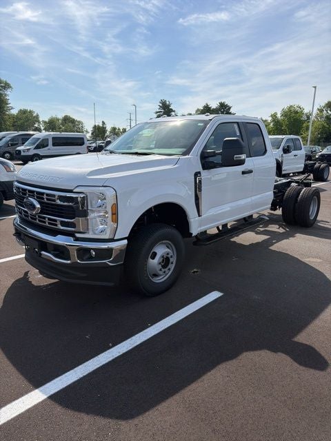 2026 Ford F-350 XL DRW