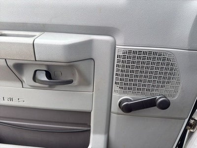 2011 Ford E-450SD Base Cutaway