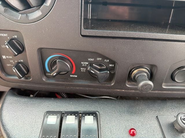 2011 Ford E-450SD Base Cutaway