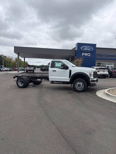 2027 Ford F-600SD XL