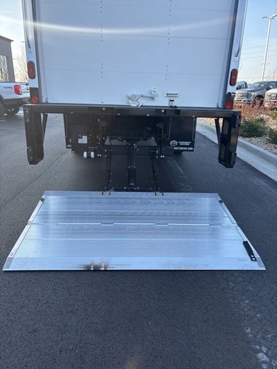 2025 Ford F-600SD xl