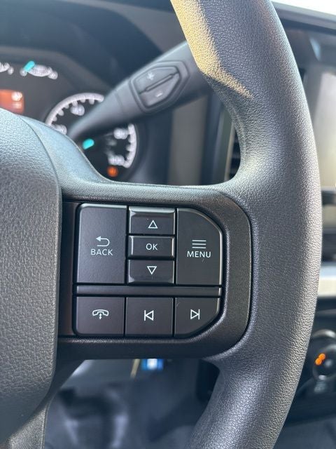 2025 Ford F-600SD xl