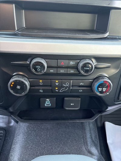 2025 Ford F-600SD xl