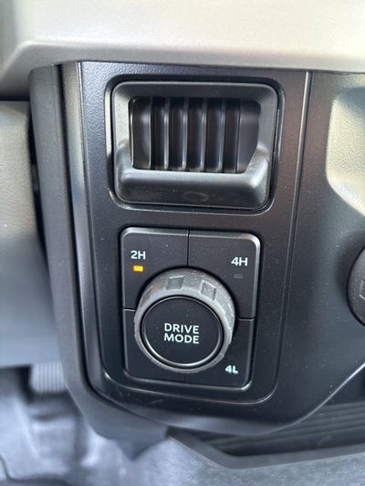 2025 Ford F-600SD xl