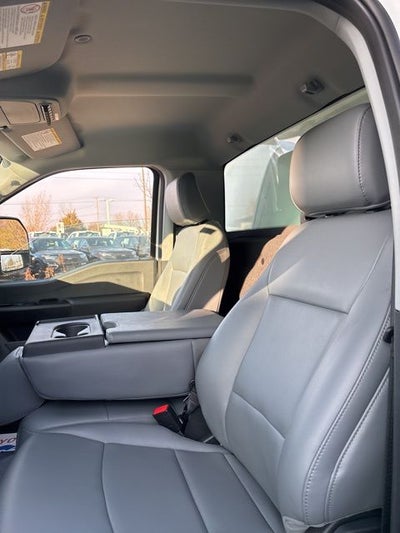 2025 Ford F-600SD xl