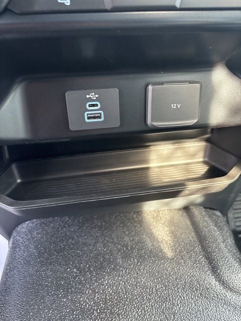 2025 Ford F-600SD XL