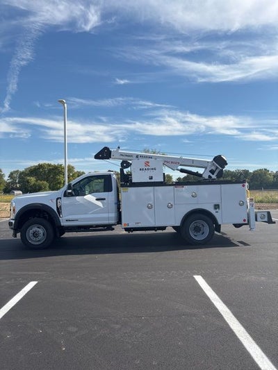 2025 Ford F-600SD XL
