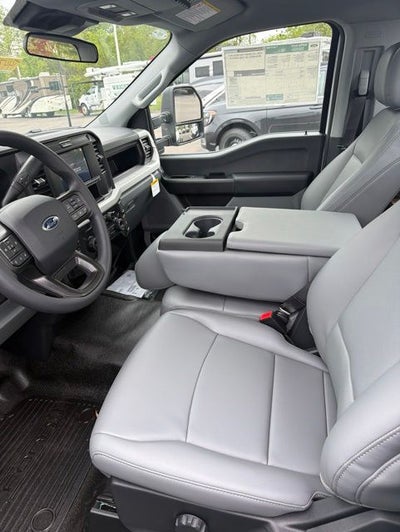 2026 Ford F-600SD XL