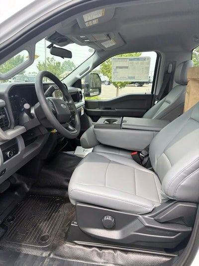 2026 Ford F-600SD XL