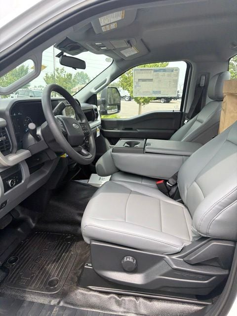 2026 Ford F-600SD XL