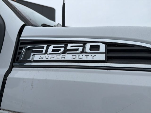 2023 Ford F-650SD Base