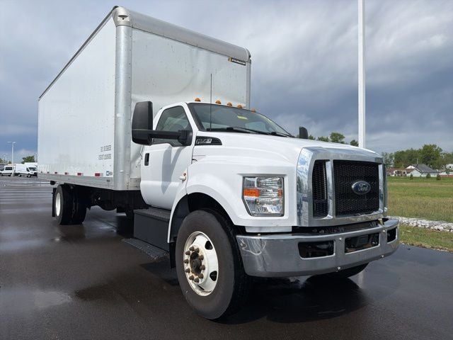 2022 Ford F-750SD Base Box Truck