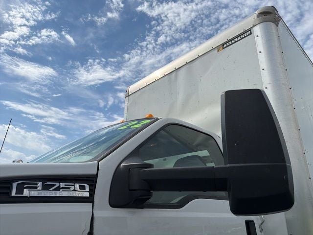 2022 Ford F-750SD Base Box Truck