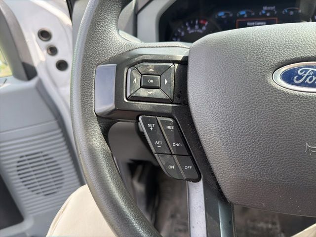 2022 Ford F-750SD Base Box Truck