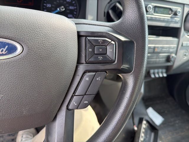 2022 Ford F-750SD Base Box Truck