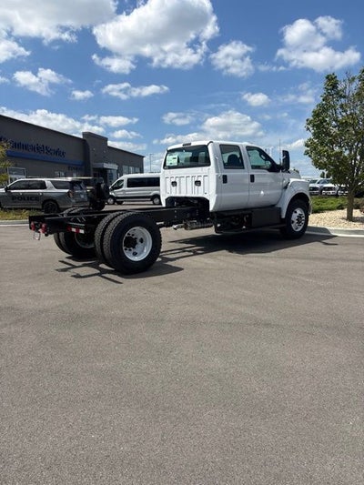 2027 Ford F-650SD Base